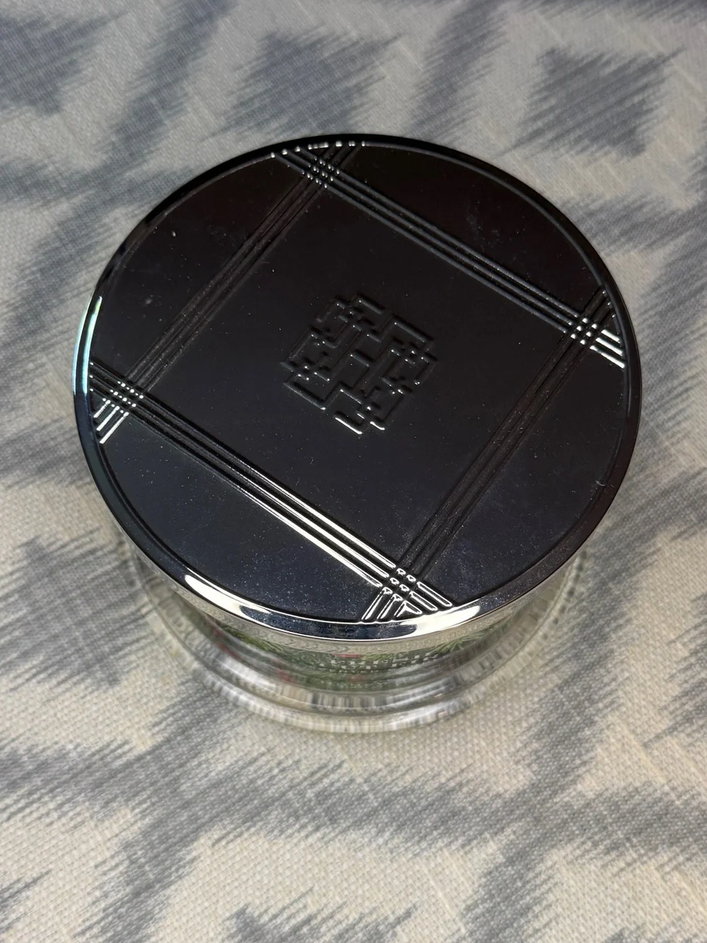 NWT- HomeWorx by Slatkin + Co. 18oz Mistletoe Magic Candle